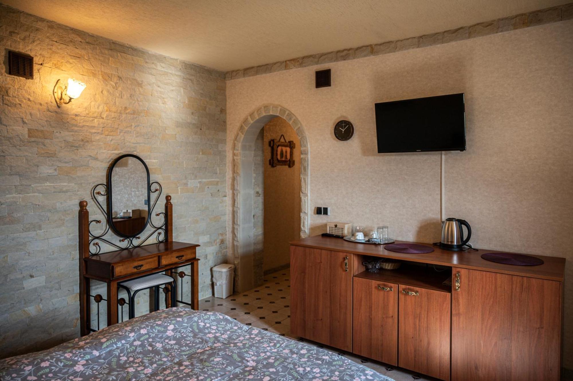 Castel Unghern Ivancea Dış mekan fotoğraf